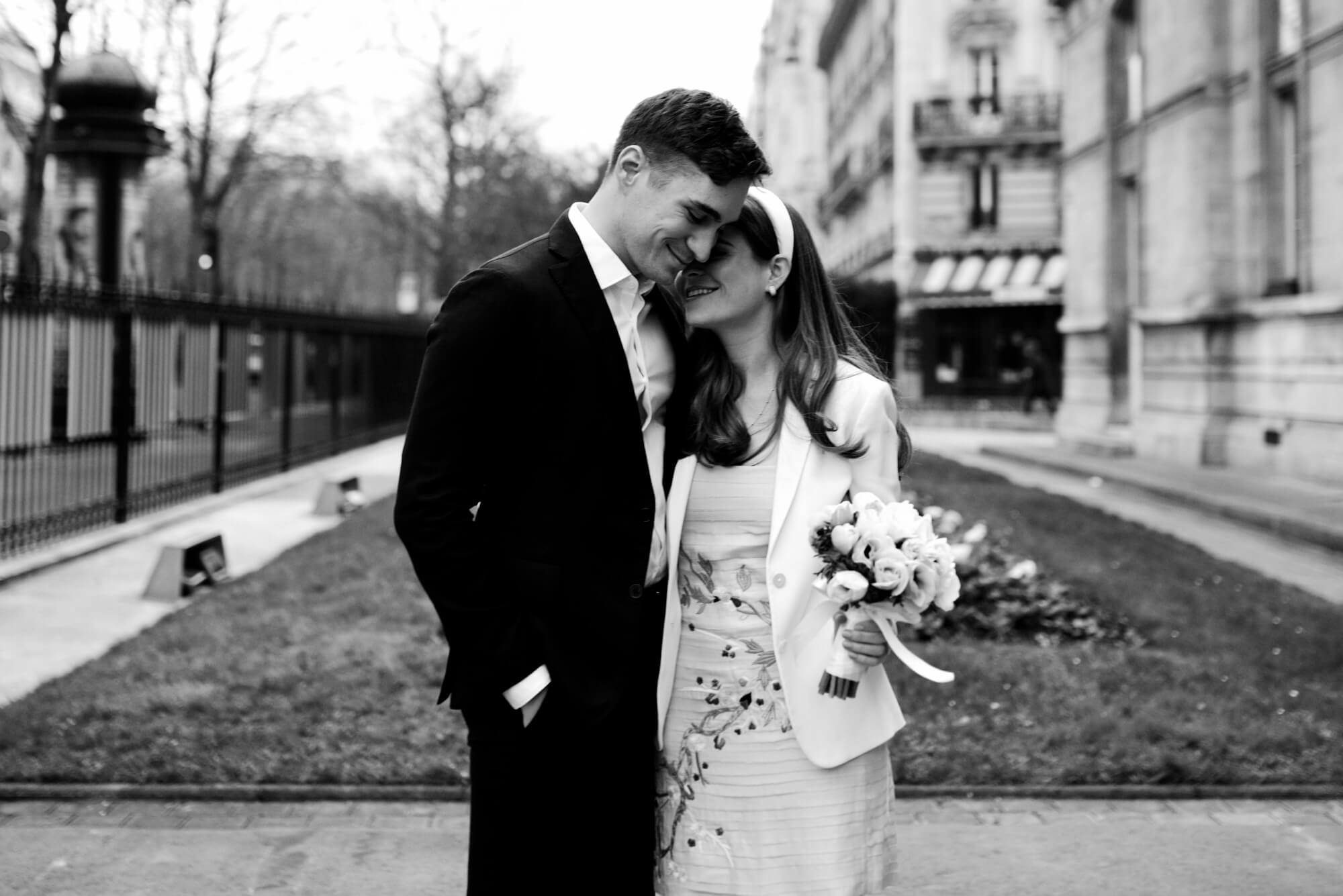 Wedding in Paris 16th, Eiffel Tower