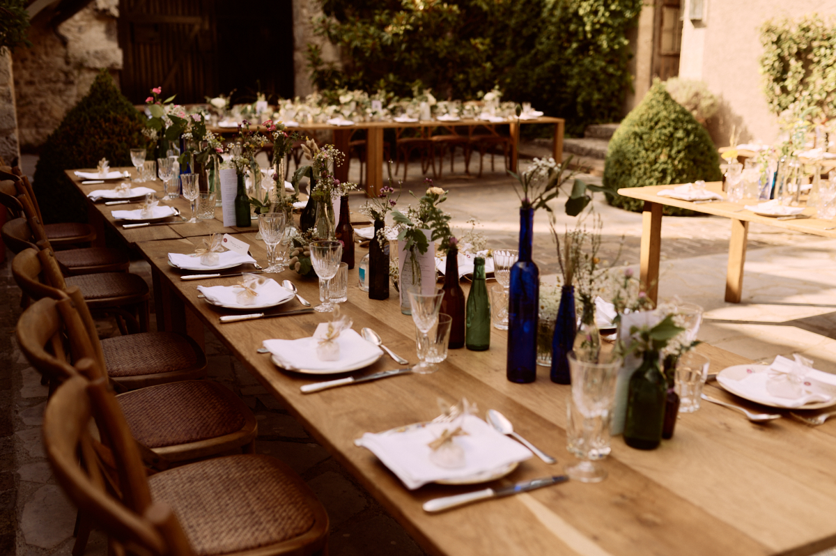 Photographe-mariage-paris-dime-giverny-pierre-yves-queignec-0061 – photographe mariage paris Table du dîner de mariage à la Dîme de Giverny